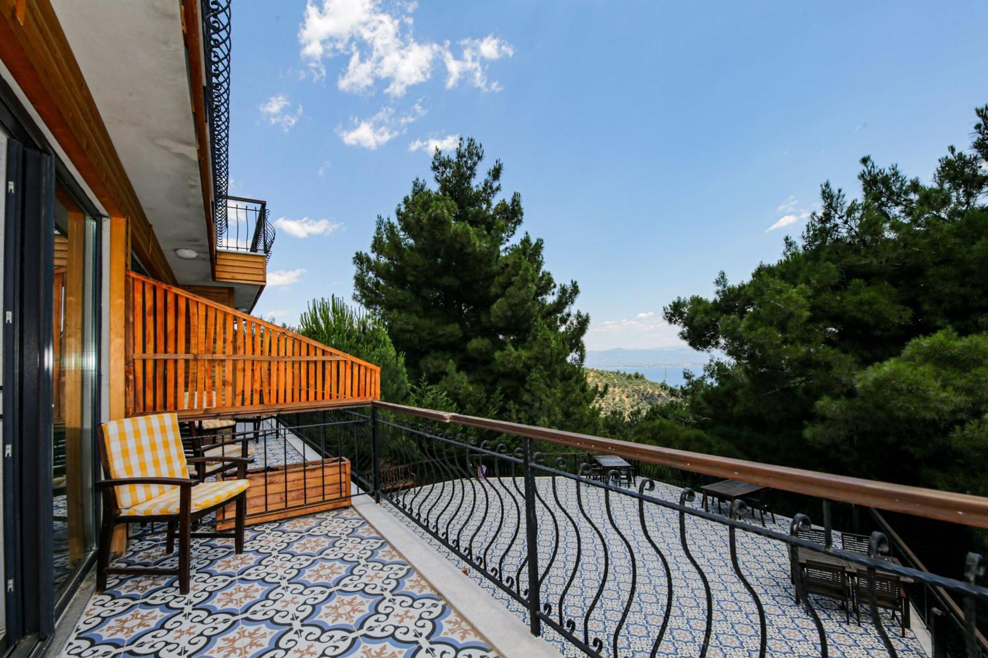 Dusler Vadisi Kazdaglari Hotel Edremit  Exterior photo